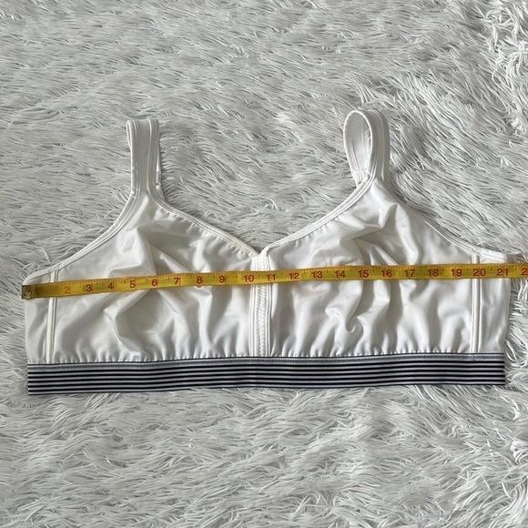 COMFORT CHOICE Women’s wire free unlined bra size 54B - Picture 3 of 10